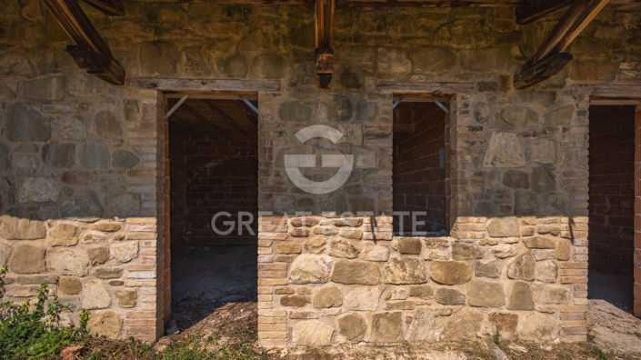 Image No.25-5 Bed Country House for sale