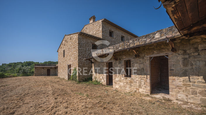 Image No.26-5 Bed Country House for sale