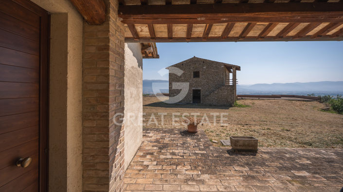 Image No.33-5 Bed Country House for sale