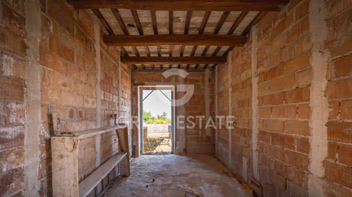 Image No.37-5 Bed Country House for sale