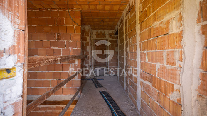 Image No.40-5 Bed Country House for sale