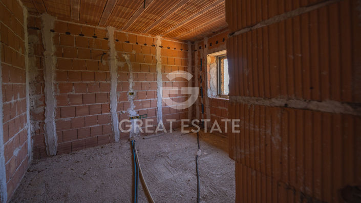 Image No.50-5 Bed Country House for sale