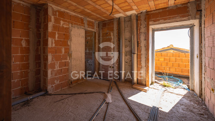 Image No.52-5 Bed Country House for sale