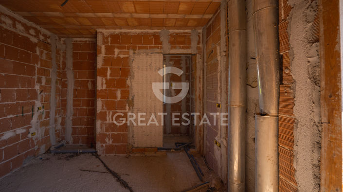 Image No.53-5 Bed Country House for sale