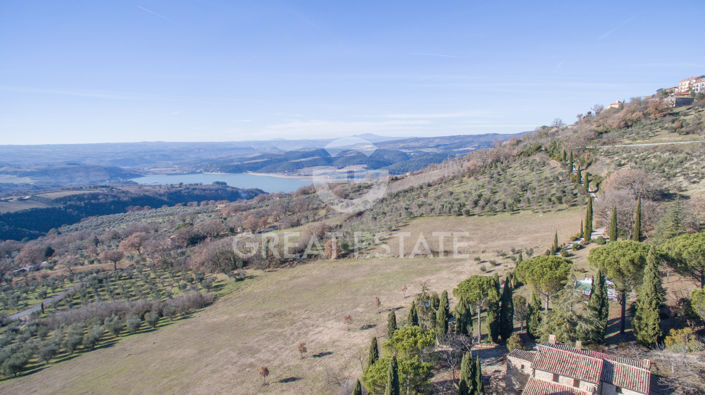 Image No.1-5 Bed Country House for sale