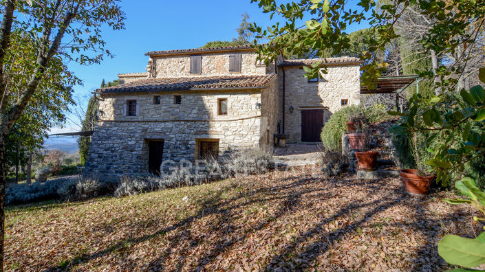 Image No.18-5 Bed Country House for sale