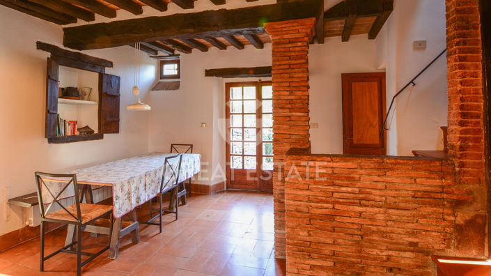 Image No.42-5 Bed Country House for sale