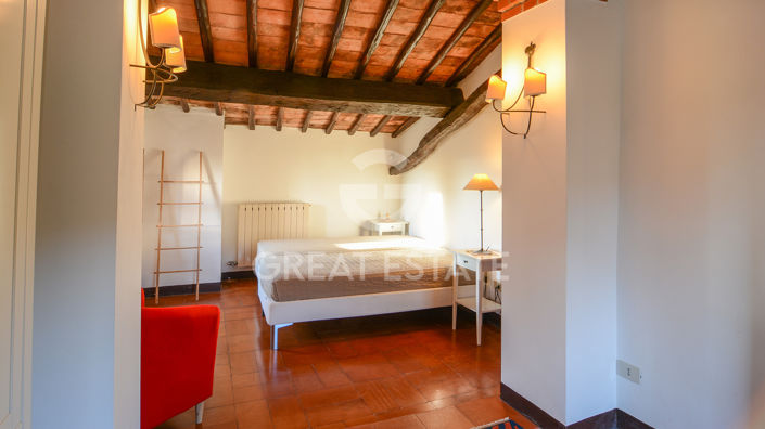 Image No.46-5 Bed Country House for sale