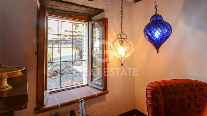 Image No.53-5 Bed Country House for sale