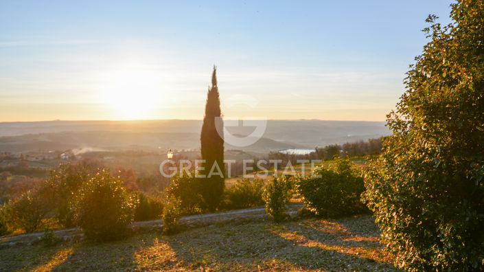 Image No.58-5 Bed Country House for sale