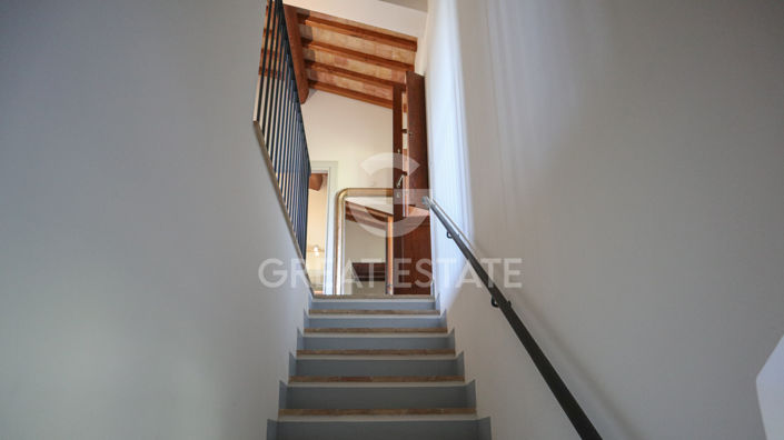 Image No.23-3 Bed Country House for sale