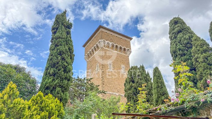 Image No.32-4 Bed Villa for sale