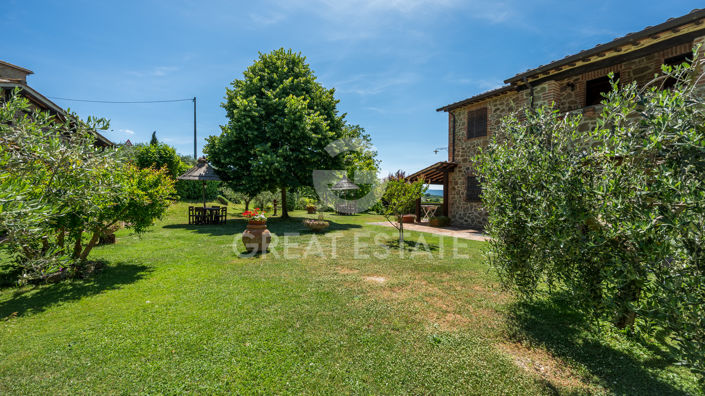 Image No.21-5 Bed Country House for sale