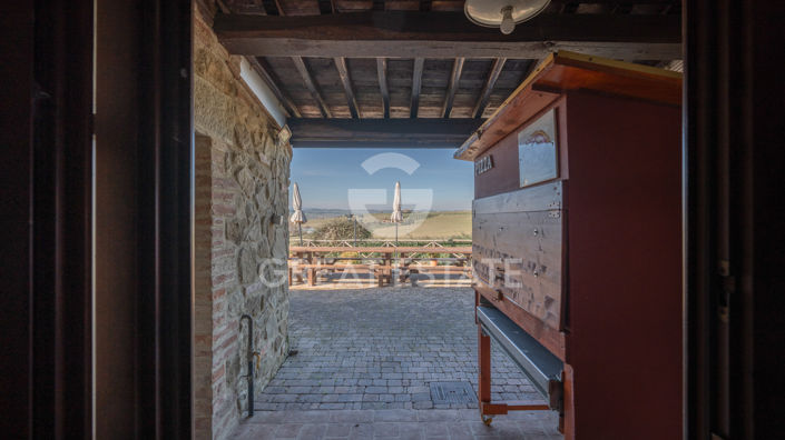 Image No.33-5 Bed Country House for sale