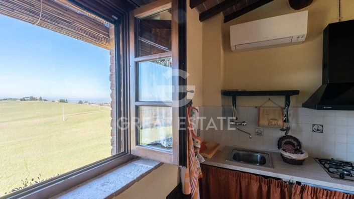 Image No.36-5 Bed Country House for sale