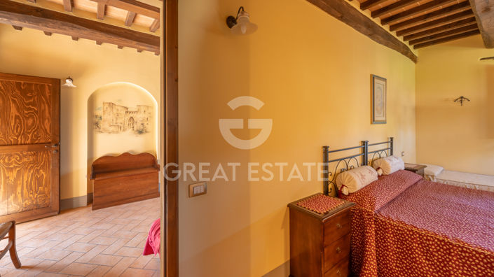 Image No.50-5 Bed Country House for sale