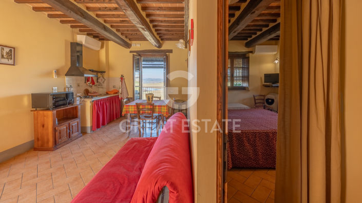 Image No.52-5 Bed Country House for sale