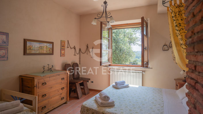 Image No.24-25 Bed Country House for sale