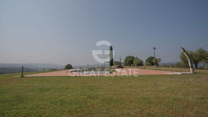 Image No.45-25 Bed Country House for sale