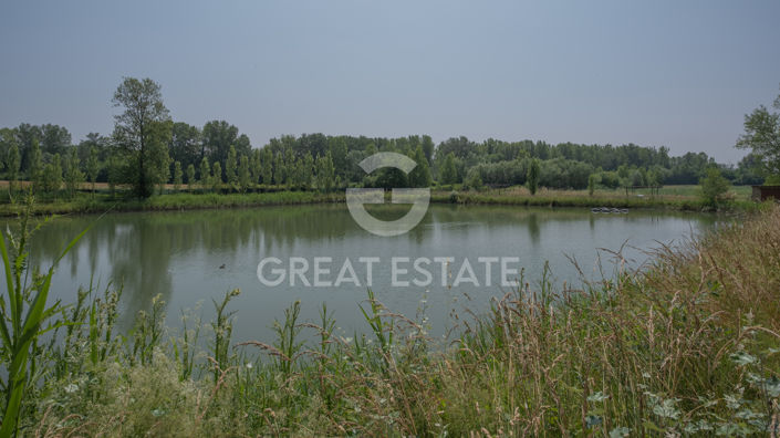 Image No.47-25 Bed Country House for sale