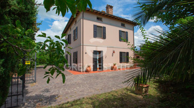 Villa de 4 chambres à vendre à Castiglione del Lago