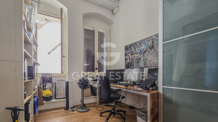 Image No.24-2 Bed Property for sale