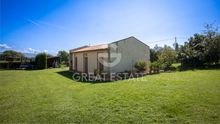 Image No.16-7 Bed Country House for sale