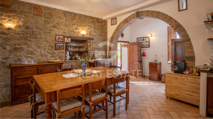 Image No.2-7 Bed Country House for sale