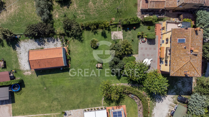 Image No.21-7 Bed Country House for sale