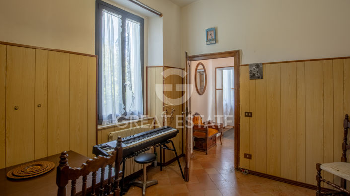 Image No.29-7 Bed Country House for sale