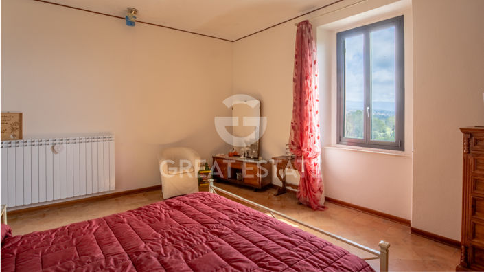 Image No.31-7 Bed Country House for sale