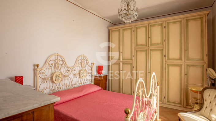 Image No.37-7 Bed Country House for sale