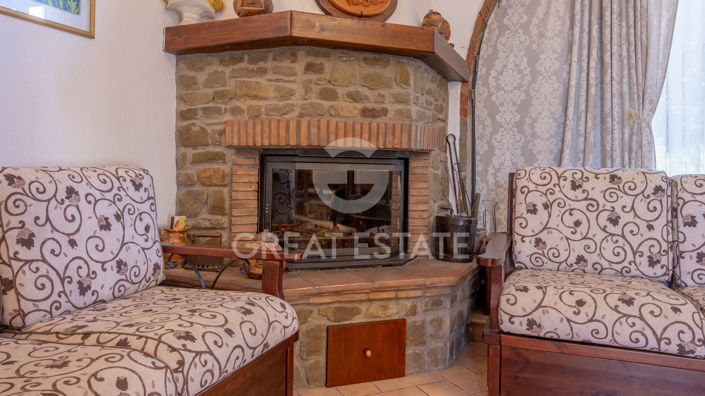 Image No.41-7 Bed Country House for sale