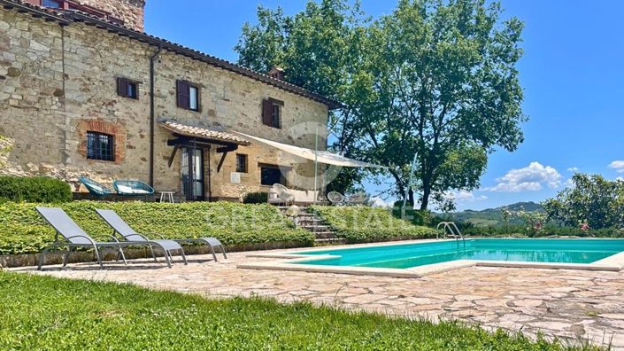 Image No.15-7 Bed Country House for sale