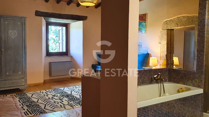 Image No.25-7 Bed Country House for sale