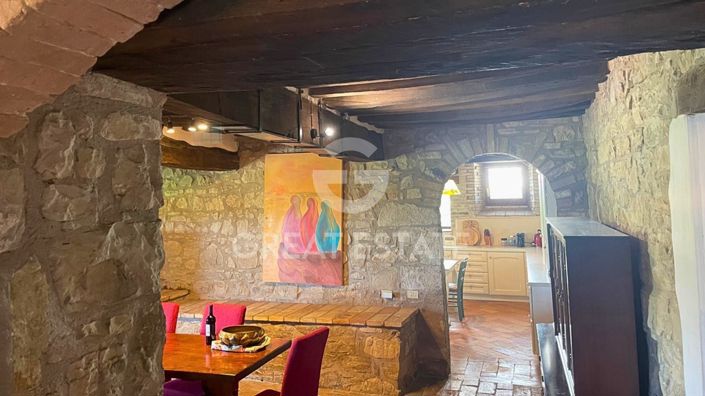 Image No.7-7 Bed Country House for sale