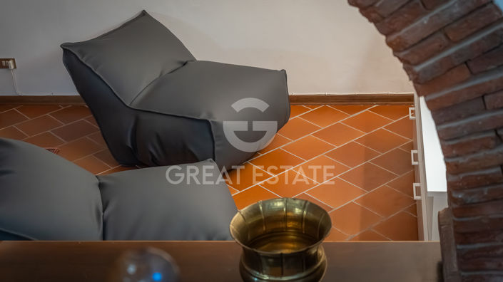 Image No.24-4 Bed Country House for sale