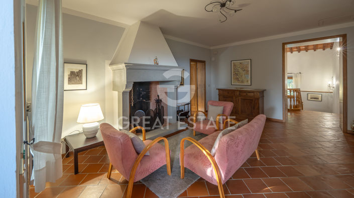 Image No.29-4 Bed Country House for sale