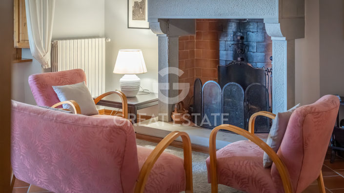 Image No.30-4 Bed Country House for sale