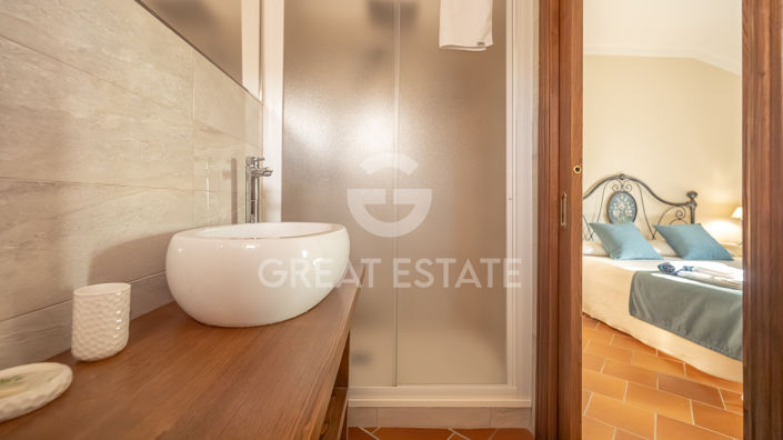 Image No.35-4 Bed Country House for sale