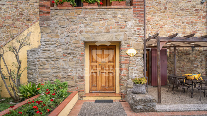 Image No.9-4 Bed Country House for sale