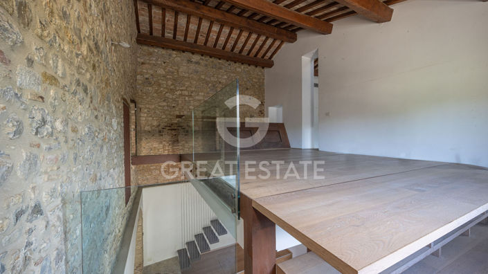 Image No.27-11 Bed Country House for sale