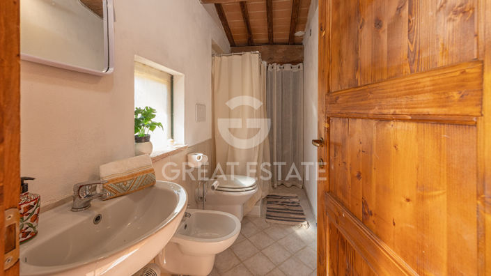 Image No.34-11 Bed Country House for sale