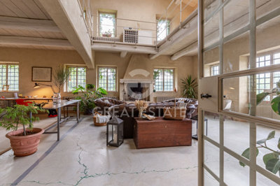 5 Bed Country House for sale