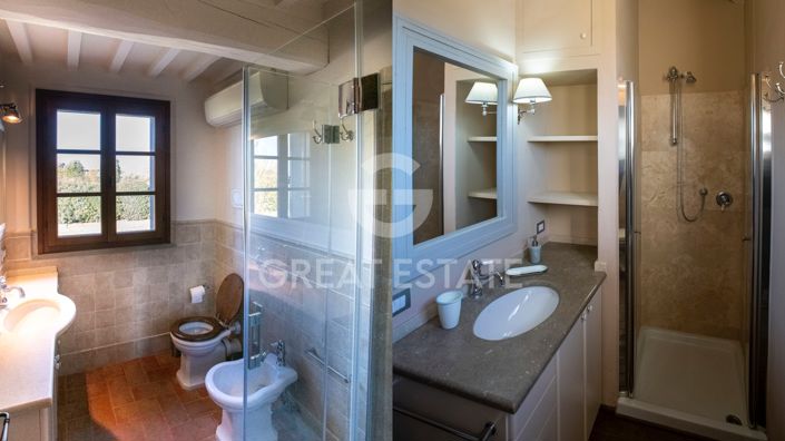 Image No.17-Maison de campagne de 4 chambres à vendre à Cortona