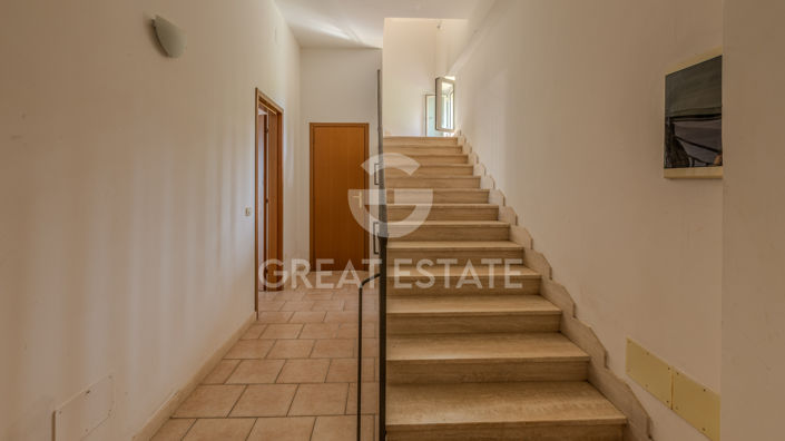 Image No.33-7 Bed Villa for sale