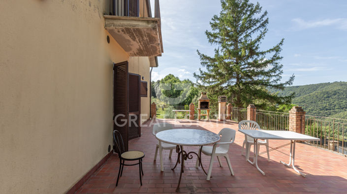 Image No.9-7 Bed Villa for sale