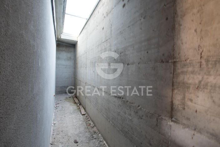 Image No.25-2 Bed Country House for sale