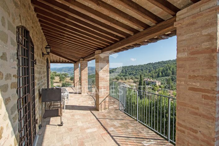 Image No.27-2 Bed Country House for sale