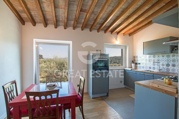 Image No.6-2 Bed Country House for sale